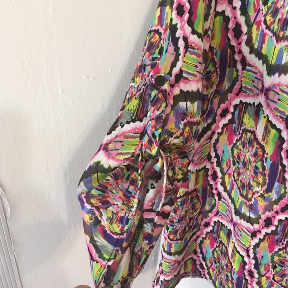 Sale 5 For $25 Primi Blouse - Picture 4 of 7